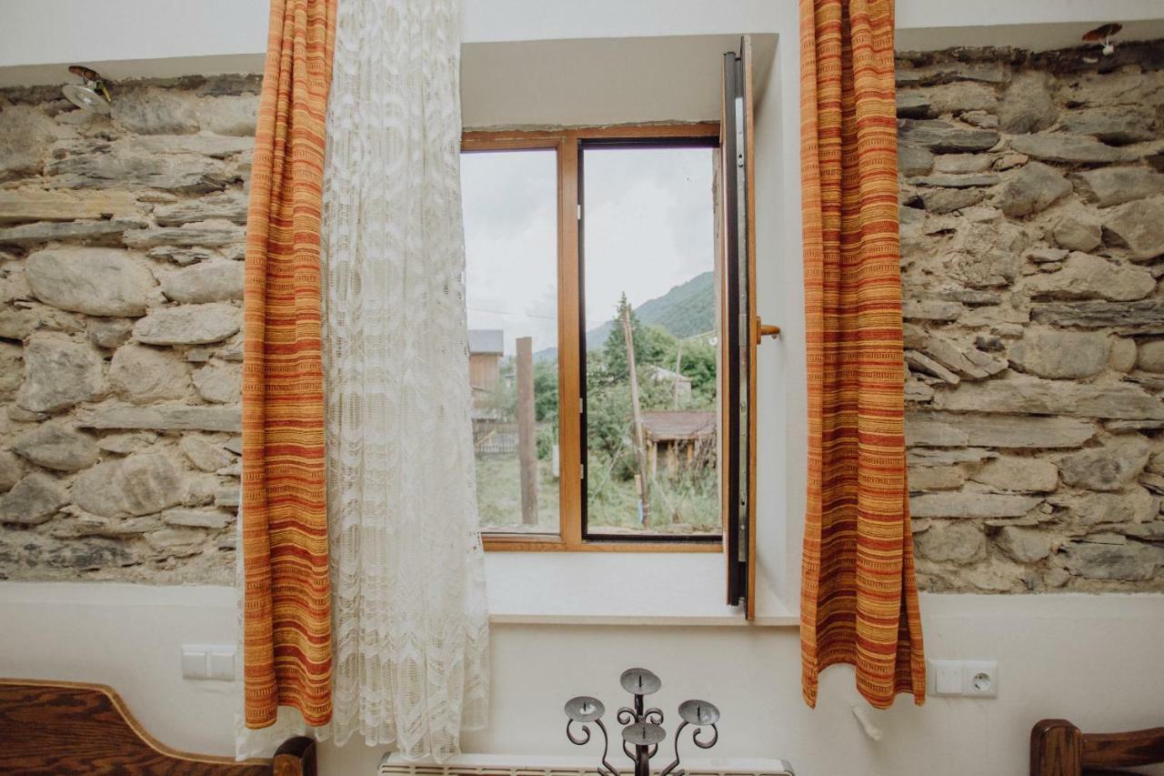 Larda Hotel Mestia Exterior photo