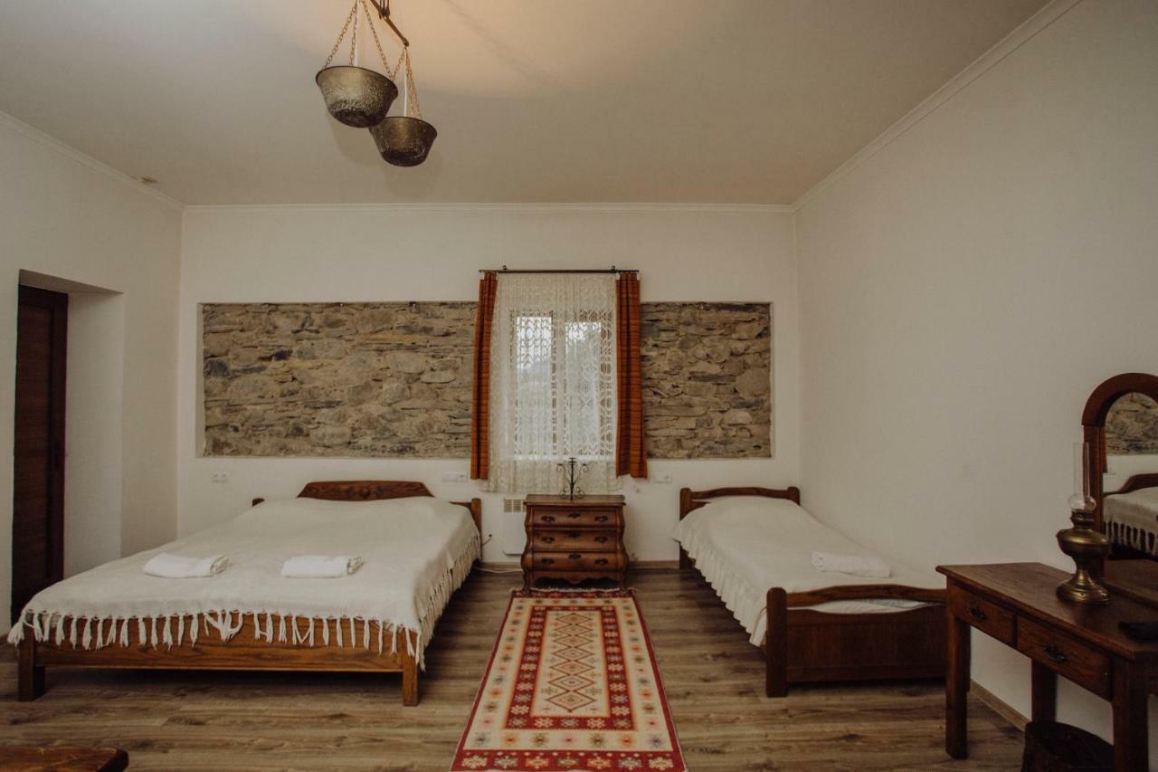 Larda Hotel Mestia Exterior photo